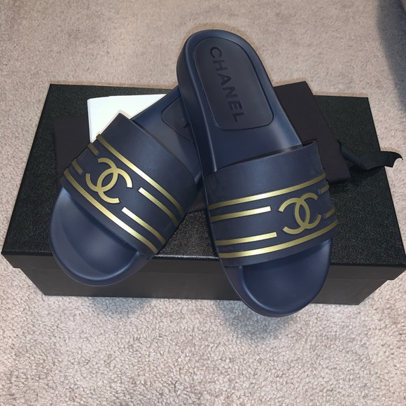 Chanel 19C Navy Blue Gold PVC Rubber CC Logo Slide - Picture 1 of 8